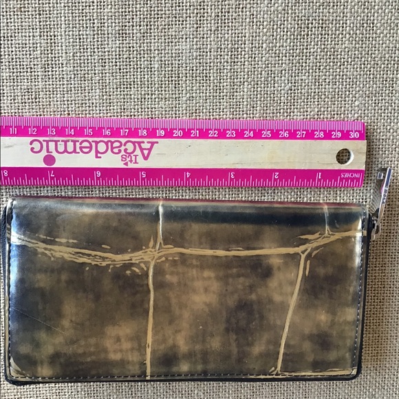 Lodis Leather Ombré Wallet - Picture 7 of 8